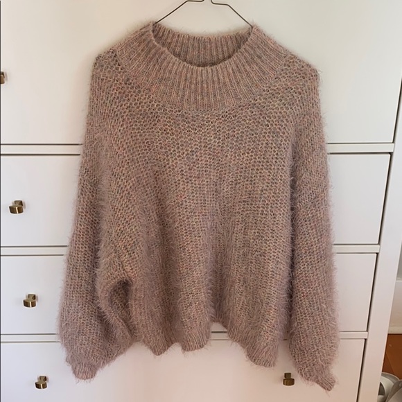 Joie Sweaters - Joie pink knit sweater